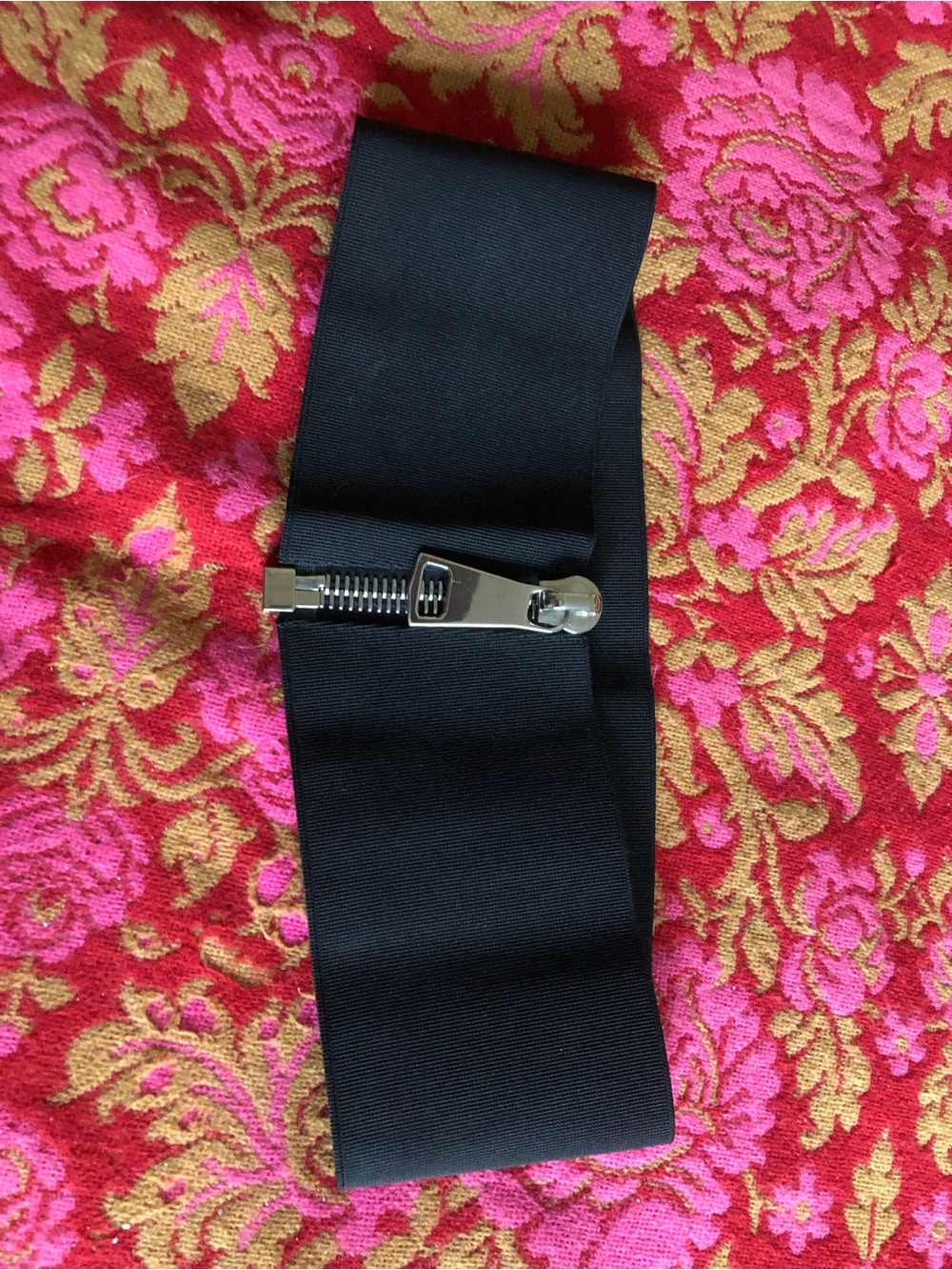 Black Elastic Waist Belt with Silver Buckle